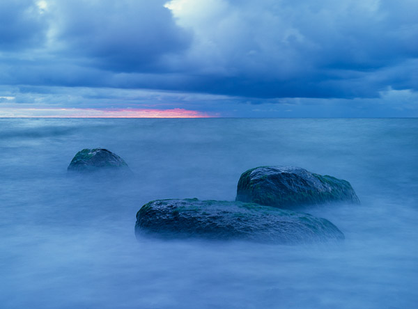 K�stenlandschaft zur blauen Stunde, Nationalpark, Jasmund, R�gen, Mecklenburg-Vorpommern, Deutschland, Europa